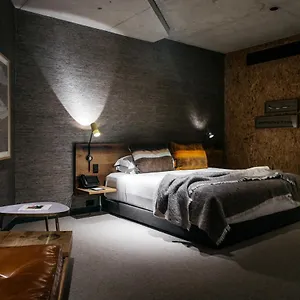Ovolo Nishi ***** Canberra